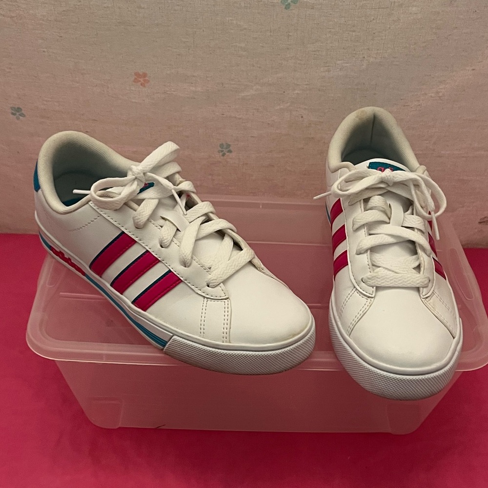 Kids youth adidas sneaker